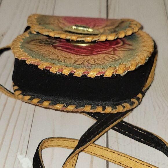 VINTAGE 70s Handtooled Mini Rose Leather Handbag Mexico - Picture 6 of 8